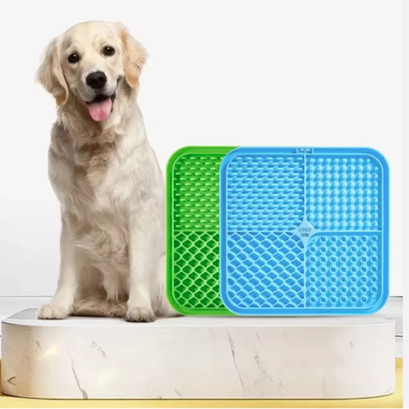 Tapis d'Alimentation en Silicone pour Chien – Anti-Glouton & Distraction 🐶🍽️