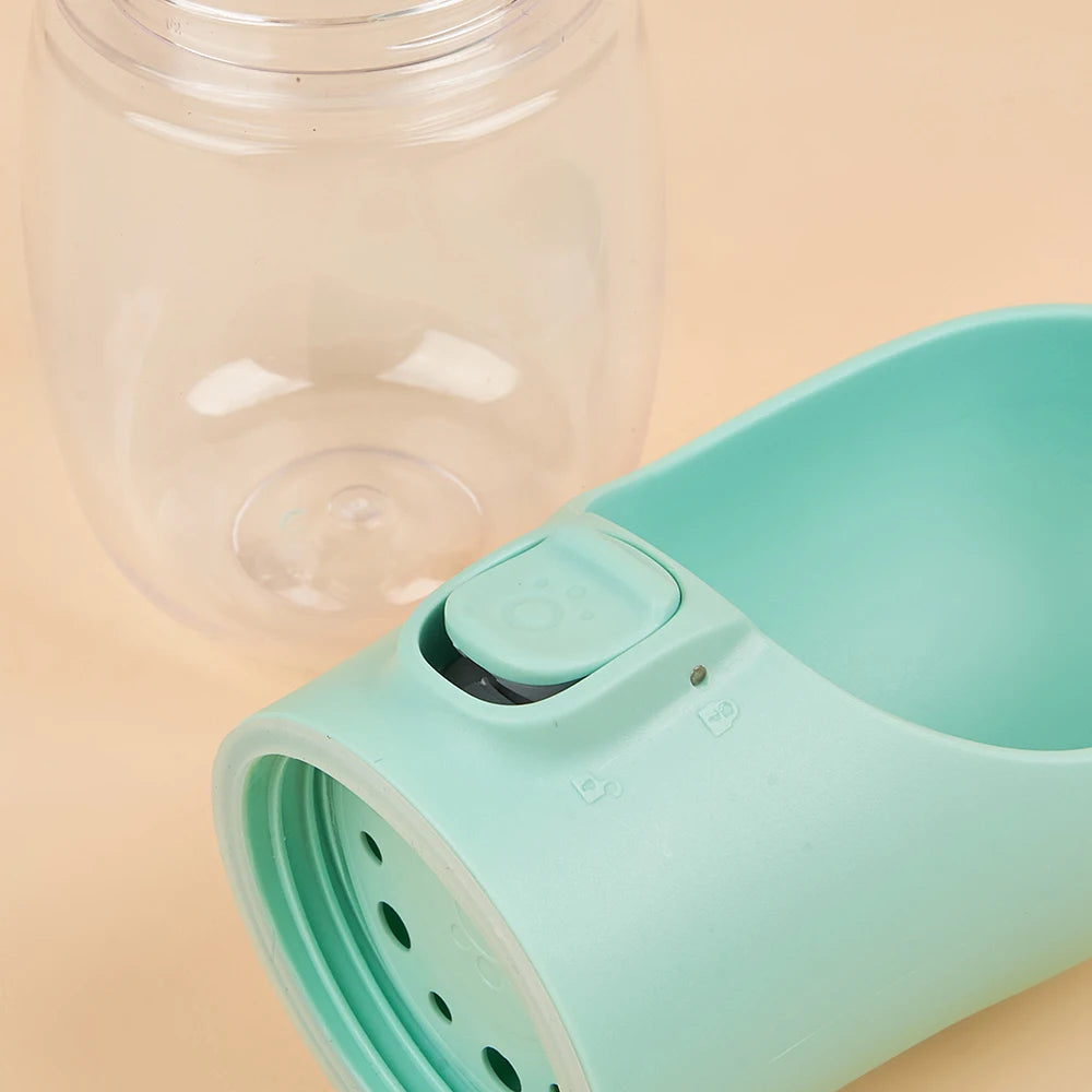 Bouteille d'Eau Portable pour Chien – Anti-Fuite et Idéale pour Voyage 🐾💧